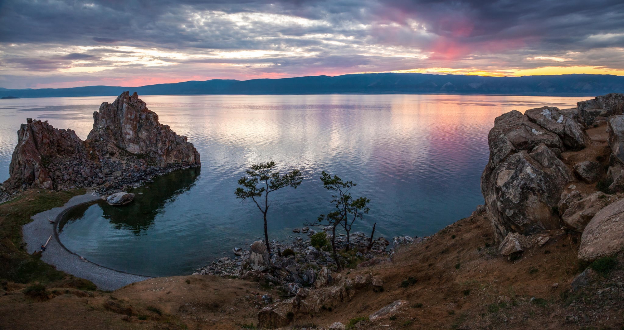 Озеро байкал фото сверху